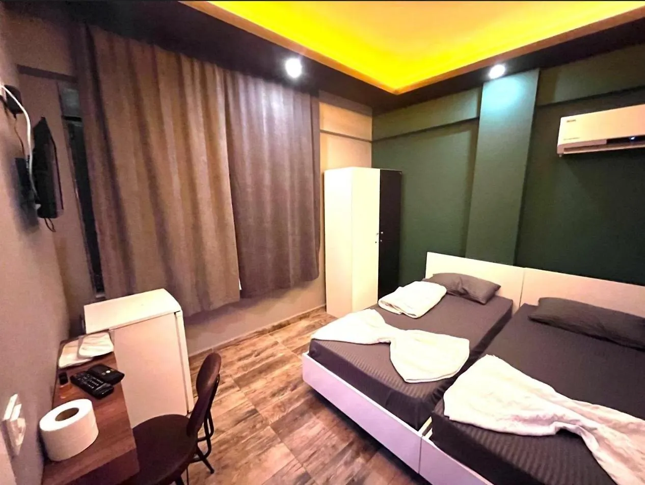 Yakamoz Pansiyon 2 Hostel Antalya