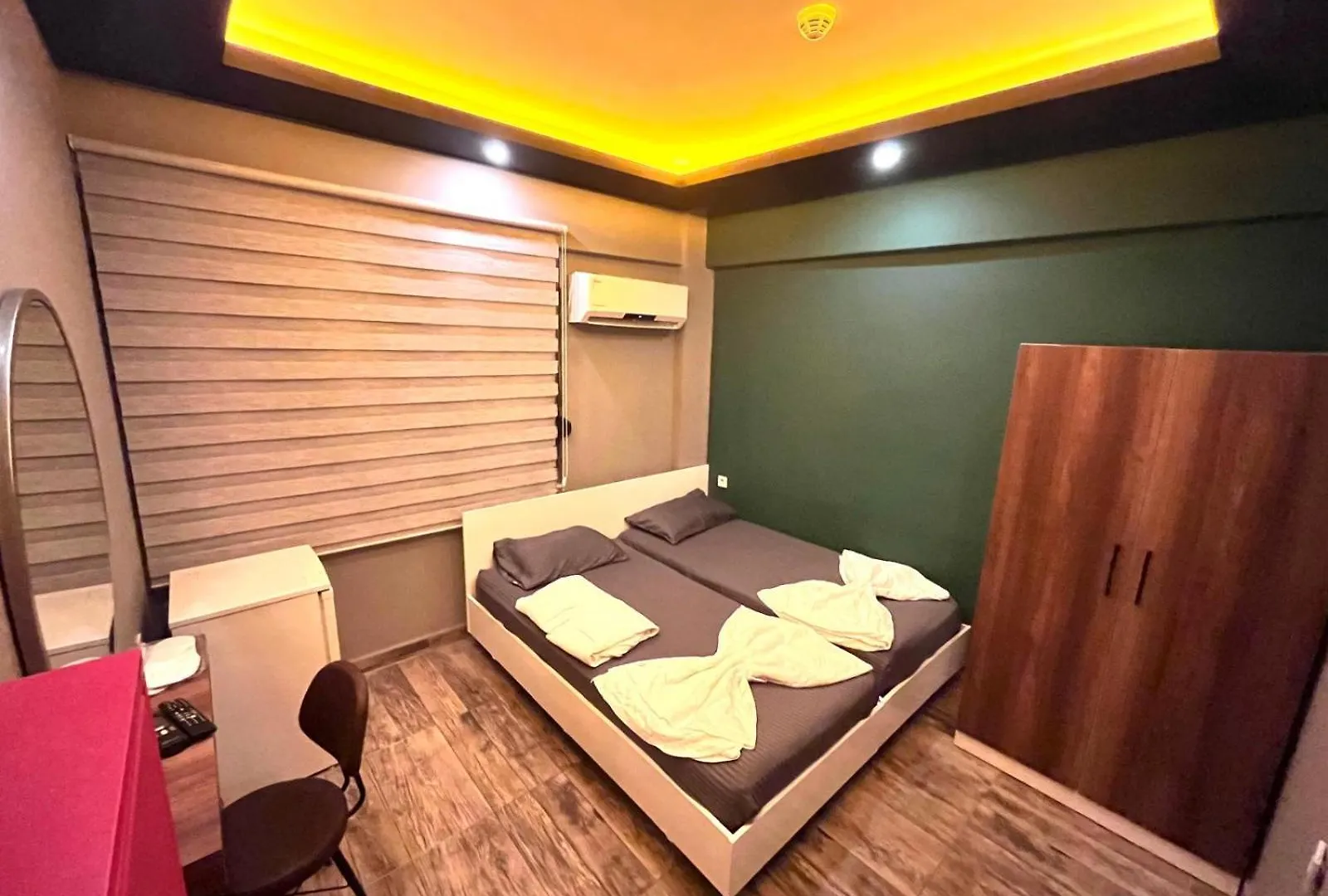 Yakamoz Pansiyon 2 Hostel Αττάλεια